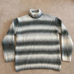 Topman Chunky Knit White & Gray Striped Turtleneck Sweater - Sz M - NWOT